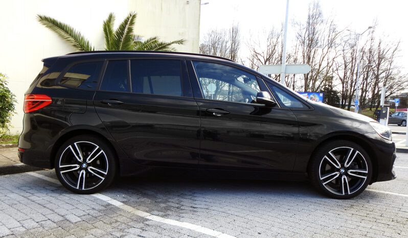 BMW 218d Gran Tourer Advantage completo
