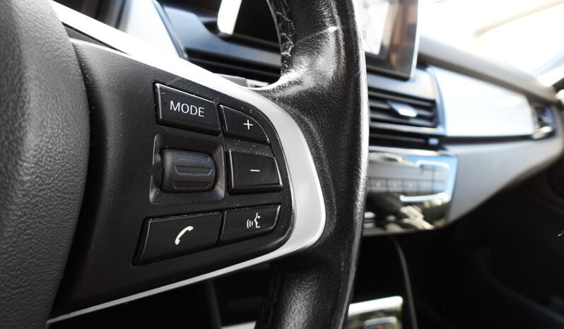 BMW 218d Gran Tourer Advantage completo