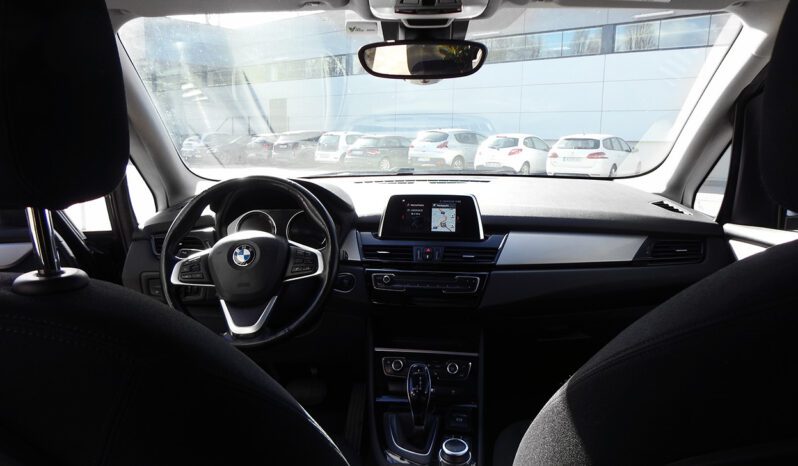 BMW 218d Gran Tourer Advantage completo