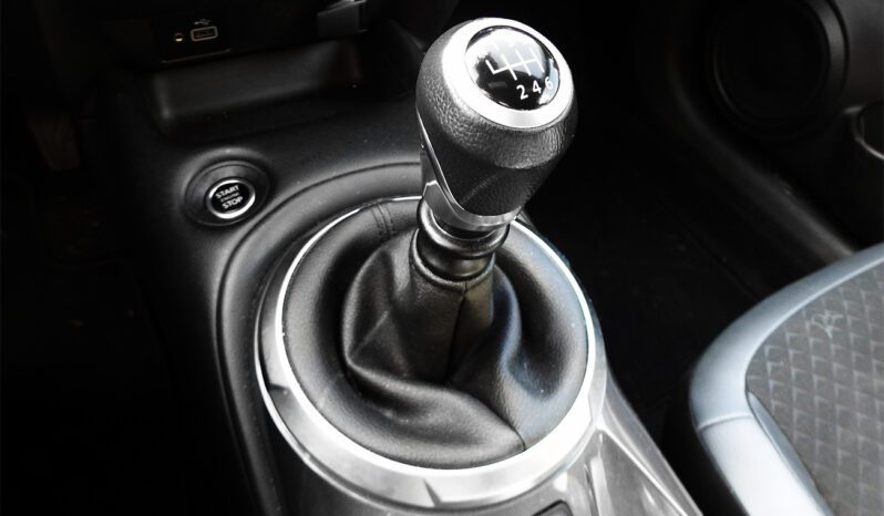 Nissan Juke 1.0 DIG-T N-Connecta completo
