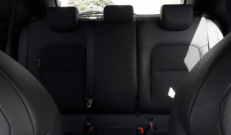 Nissan Juke 1.0 DIG-T N-Connecta completo