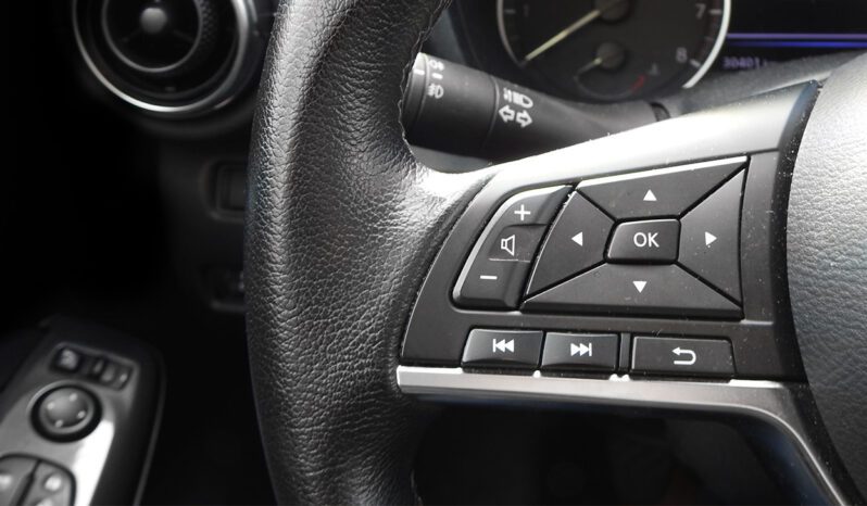 Nissan Juke 1.0 DIG-T N-Connecta completo