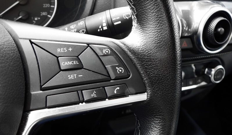 Nissan Juke 1.0 DIG-T N-Connecta completo