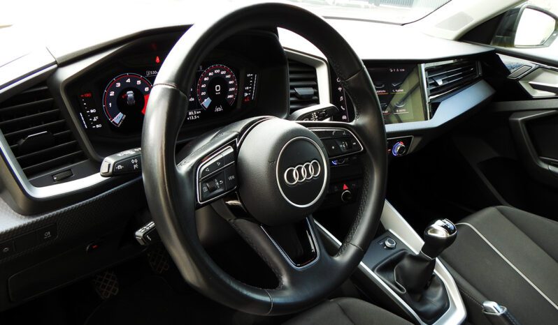 Audi A1 CityCarver 25 TFSI completo