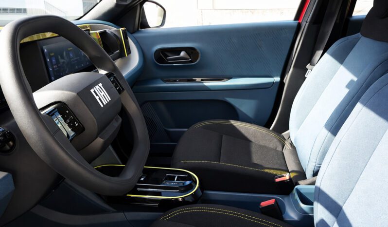 Fiat Grande Panda Hybrid 1.2 EDCT ICON completo