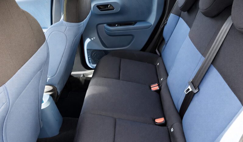 Fiat Grande Panda Hybrid 1.2 EDCT ICON completo