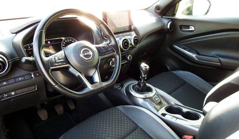 Nissan Juke 1.0 DIG-T N-Connecta completo