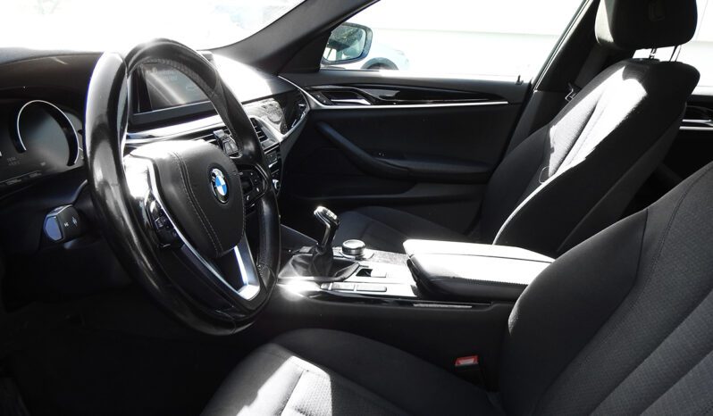 BMW 520d Touring completo