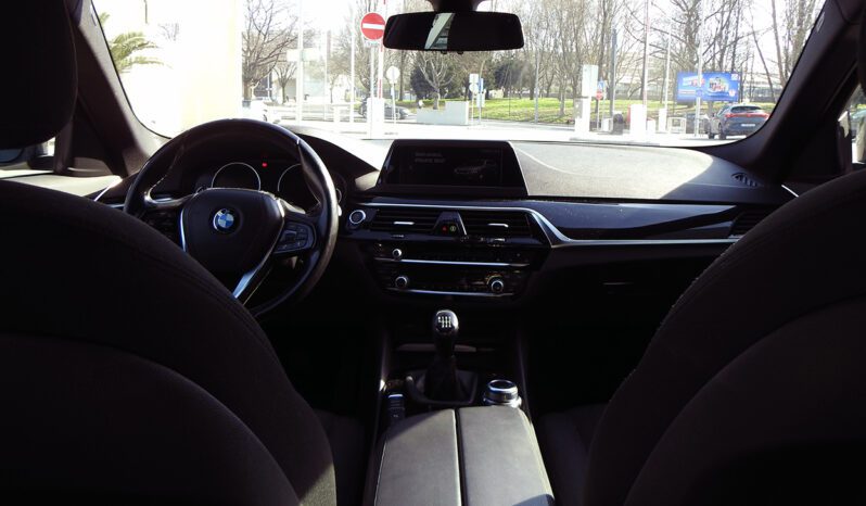 BMW 520d Touring completo