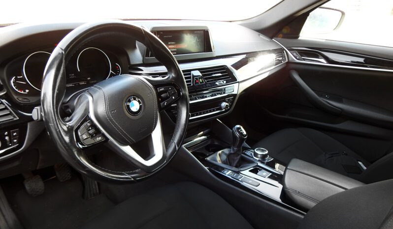 BMW 520d Touring completo