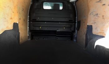 Toyota ProAce 1.5 D-4D L1 4P completo