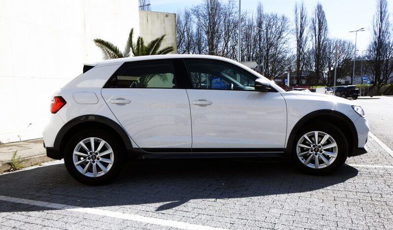 Audi A1 CityCarver 25 TFSI completo