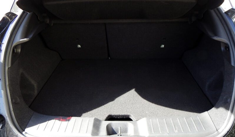 Nissan Juke 1.0 DIG-T N-Connecta completo