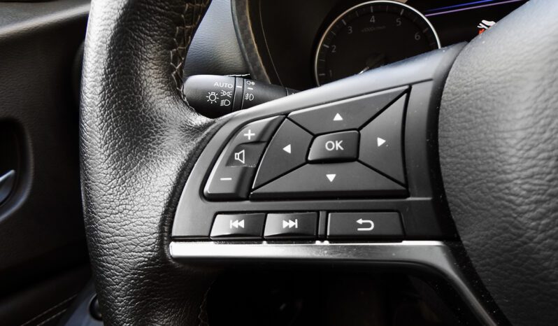 Nissan Juke 1.0 DIG-T N-Connecta completo